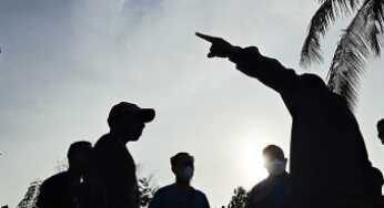 Aksi Saling Serang Antar Pelajar di Depan SMK Petra, Tujuh Orang Diamankan