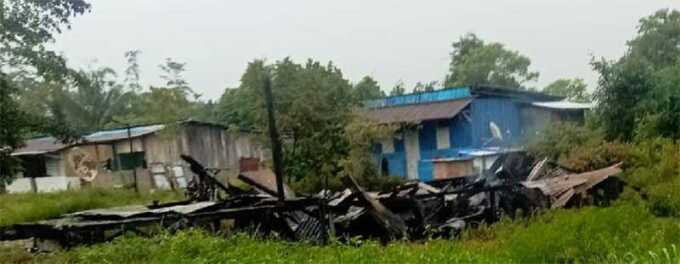 Diduga Jadi Pos Militer, TPNPB Bakar Rumah Bupati