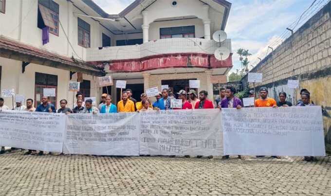 1-Mahasiswa Bintuni