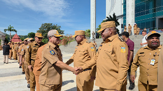 Gubernur Papua
