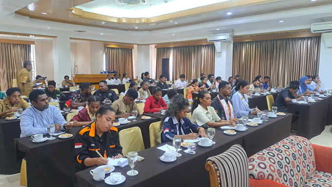 Tingkatkan Kompetensi, Dispar Gelar Bimtek Tour Guide