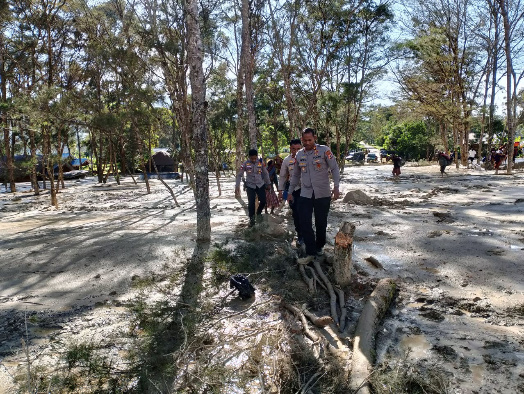 Pemkab Segera Kerahkan ALat Berat untuk Buka Akses Jalan