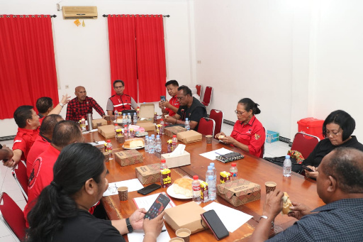 Ahok dan Adian Napitupulu Akan Datang ke Papua