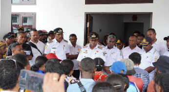 Temui Puluhan Pencaker: “Saya Datang untuk Memperbaiki, Bukan Menyalahkan”