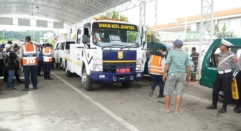 Puluhan Kendaraan Diderek, Akhirnya Parkir Liar Mulai Tertib