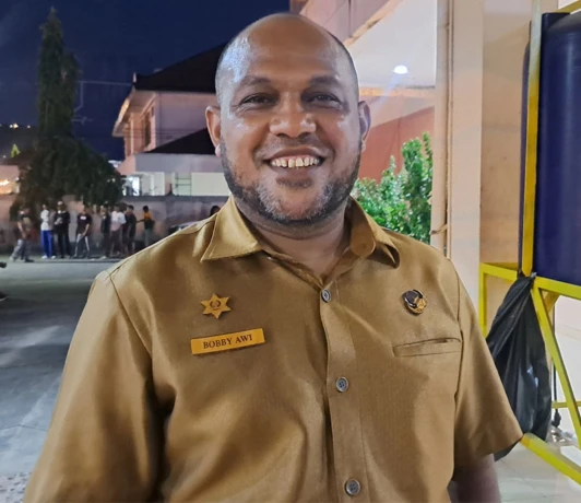 Bobby Awi