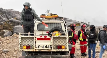 Panik Saat Lihat Korban Terjatuh dan Helm Terlepas
