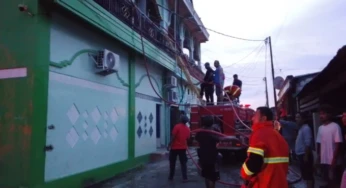 Kebakaran Satu Unit Rumah Di Doyo, Diduga Akibat Korsleting