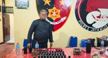 Selundupkan 47 Botol Miras Pabrikan ke Wamena, Seorang Pemuda Dibekuk