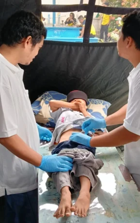 Hampir Pulang Karena Takut, Pengguna Daun Bungkus Justru Lebih Beresiko