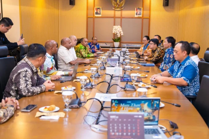 2-KAI Gubernur Papua