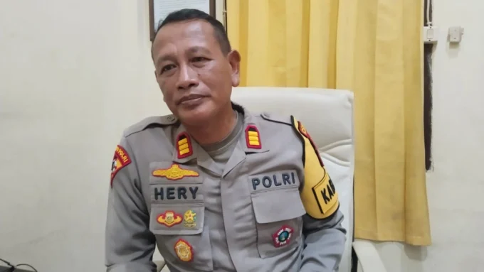 F-6 OPEN