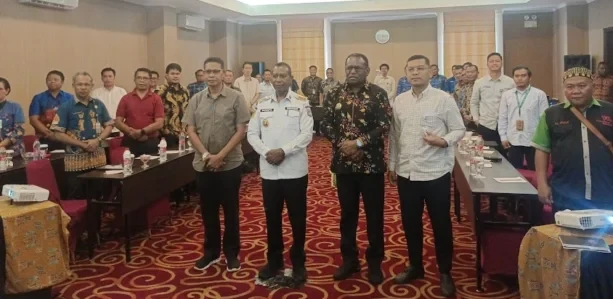 Bahas Ketersediaan Migas, Gubernur Apolo Safanpo Undang Seluruh Stakeholder