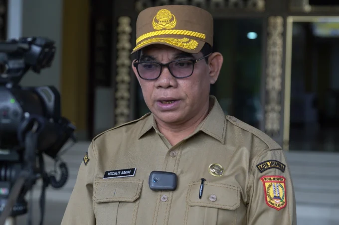 plt sekda muchlis karim