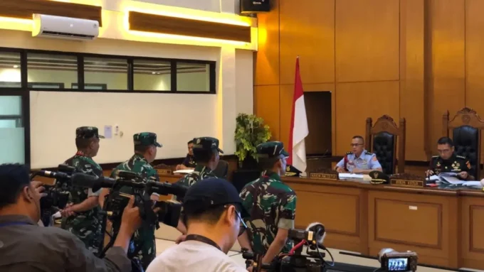 2-Empat terdakwa 