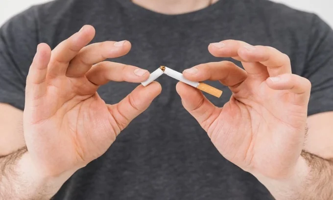 7 Cara Realistis Berhenti Merokok dengan Mudah