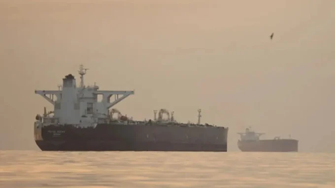 1-Selat Hormuz