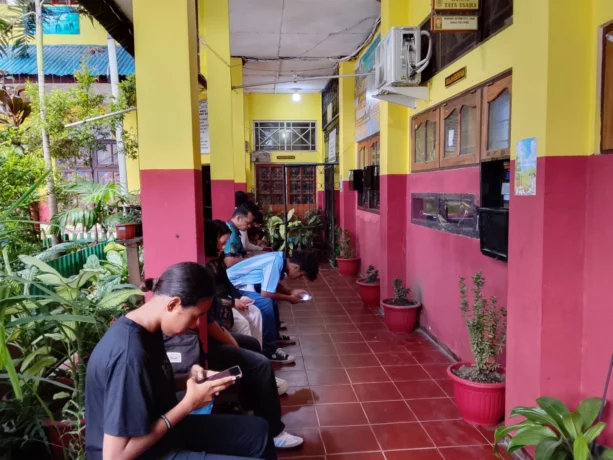F-BAWAH