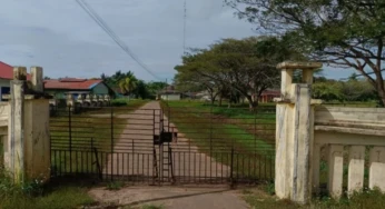 Palang Kantor  Dinkes  Merauke Segera Dibuka