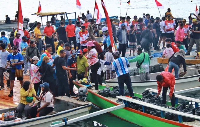 Pasar Terapung Jadi Daya Tarik Utama