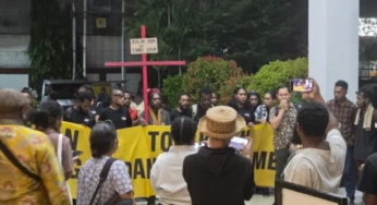 Dinilai Tidak Transparan, Ajak Masyarakat Papua Bergerak