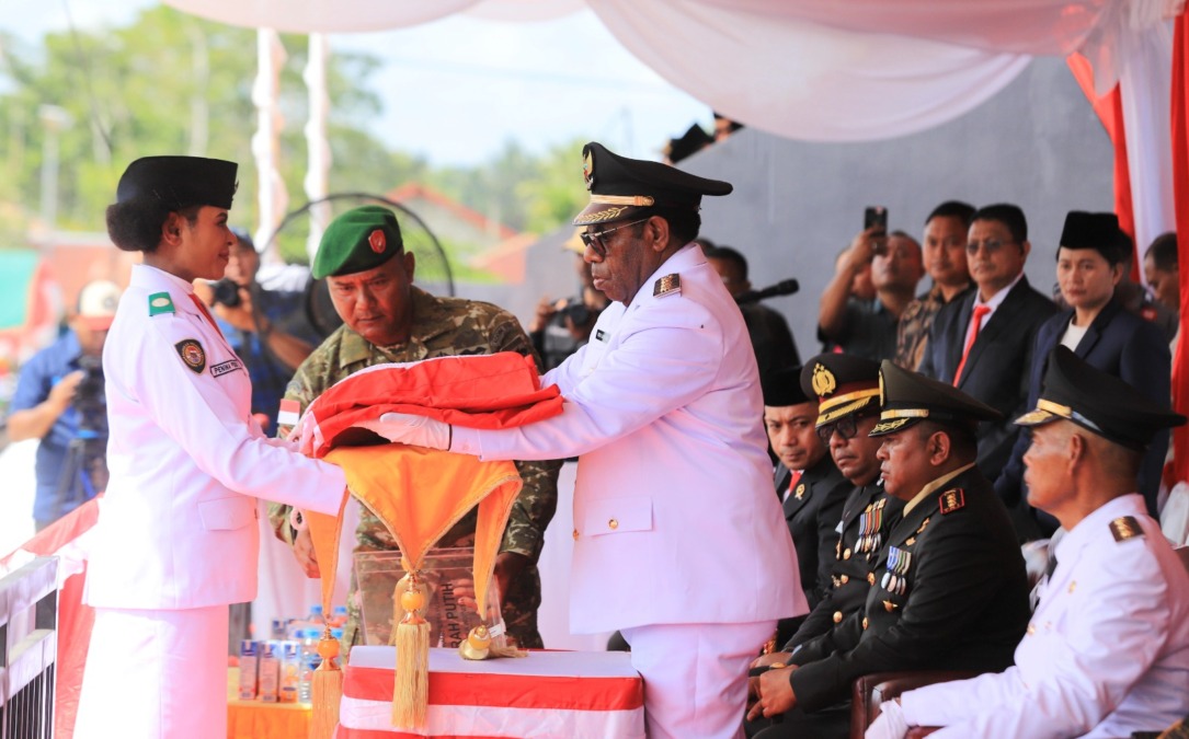 Bupati Keerom Ajak Masyarakat Isi Kemerdekaan dengan Kerja Nyata
