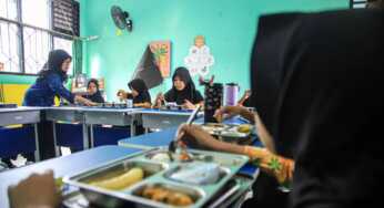 MK Putuskan MBG Harus Dipisah dari Anggaran Pendidikan