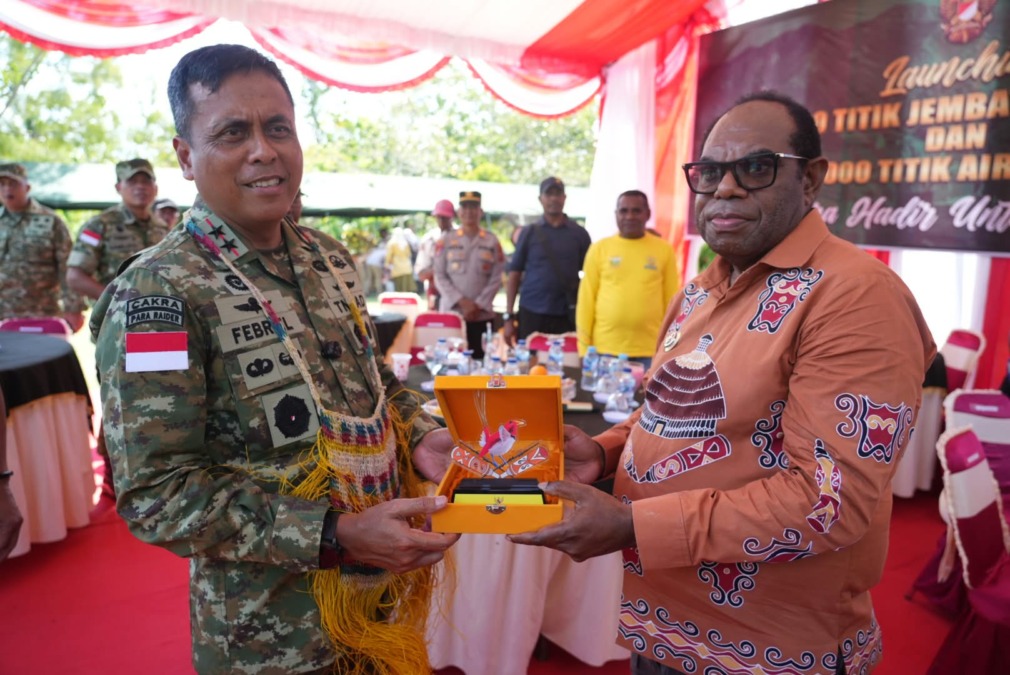 TNI Bangun Puluhan Jembatan Garuda dan Fasilitas Dasar di Wilayah Kodam XVII/Cenderawasih