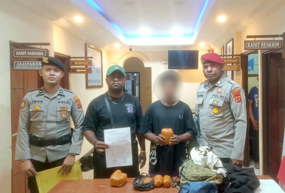 Bawa Ganja 1,04 Kg, Calon Penumpang KM Dobonsolo Dibekuk