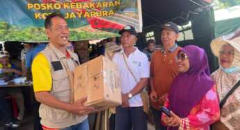 KKSS Keerom Salurkan Bantuan untuk Korban Kebakaran di Kampung Nelayan