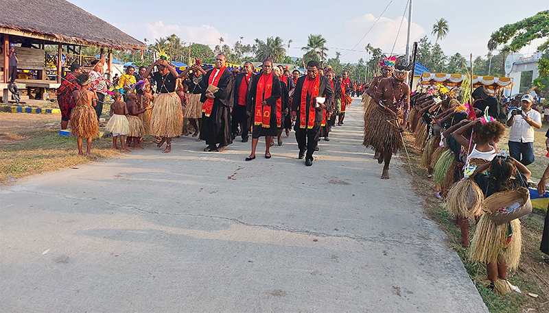 112 Tahun Injil di Skouw, Abisai Rollo Ajak Generasi Muda Setia kepada Tuhan